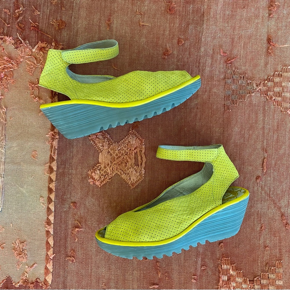 Fly London open toe yellow leather wedges size 11